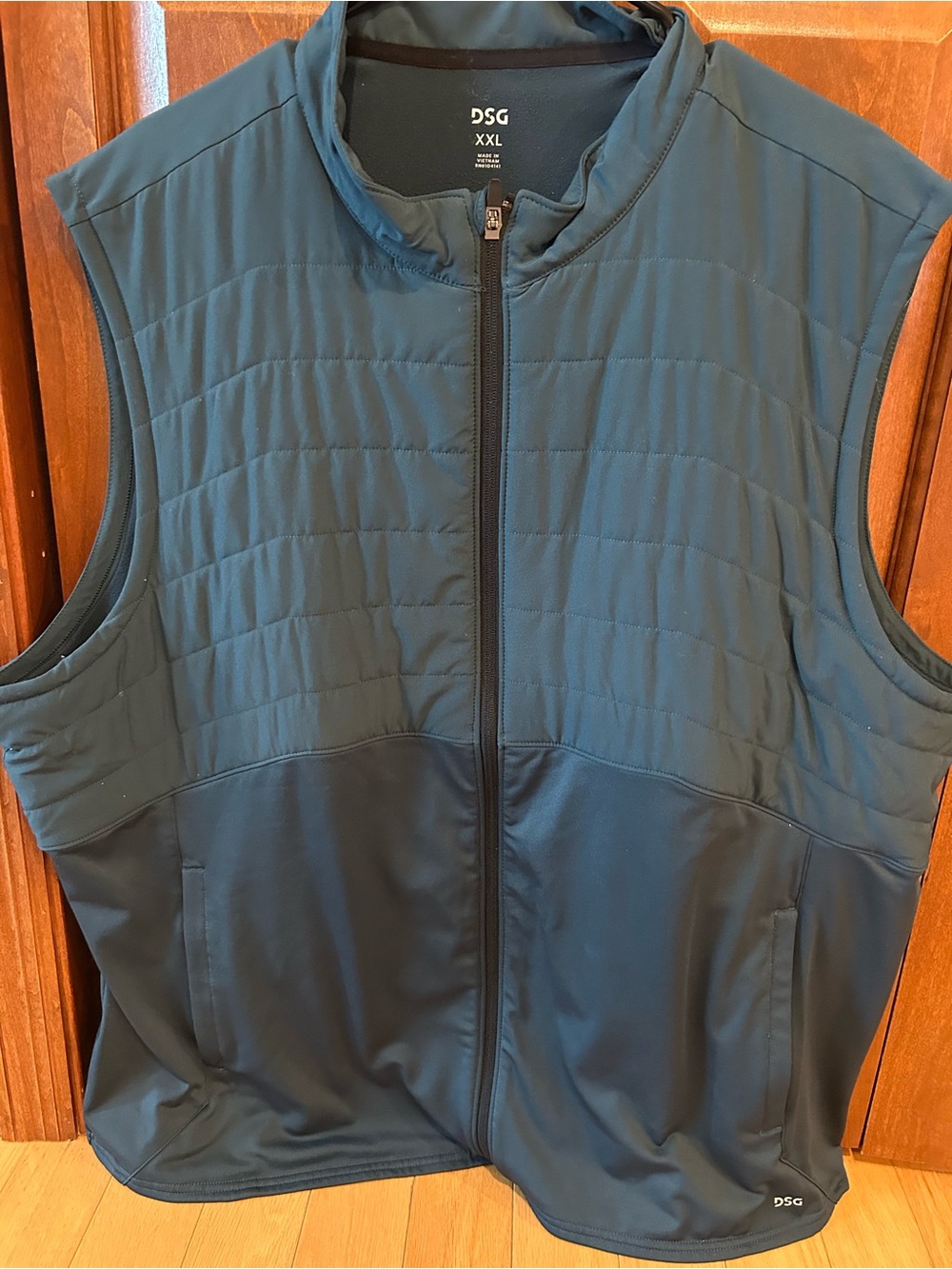 DSG Quilted Vest in Black